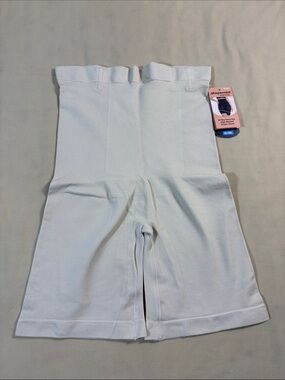 Shapermint Essentials XL/2XL Beige High Waisted Shaper Shorts Underwear NWT